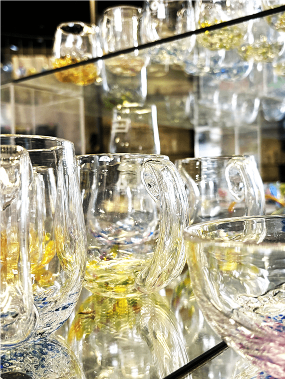 緑と青のグラス作品